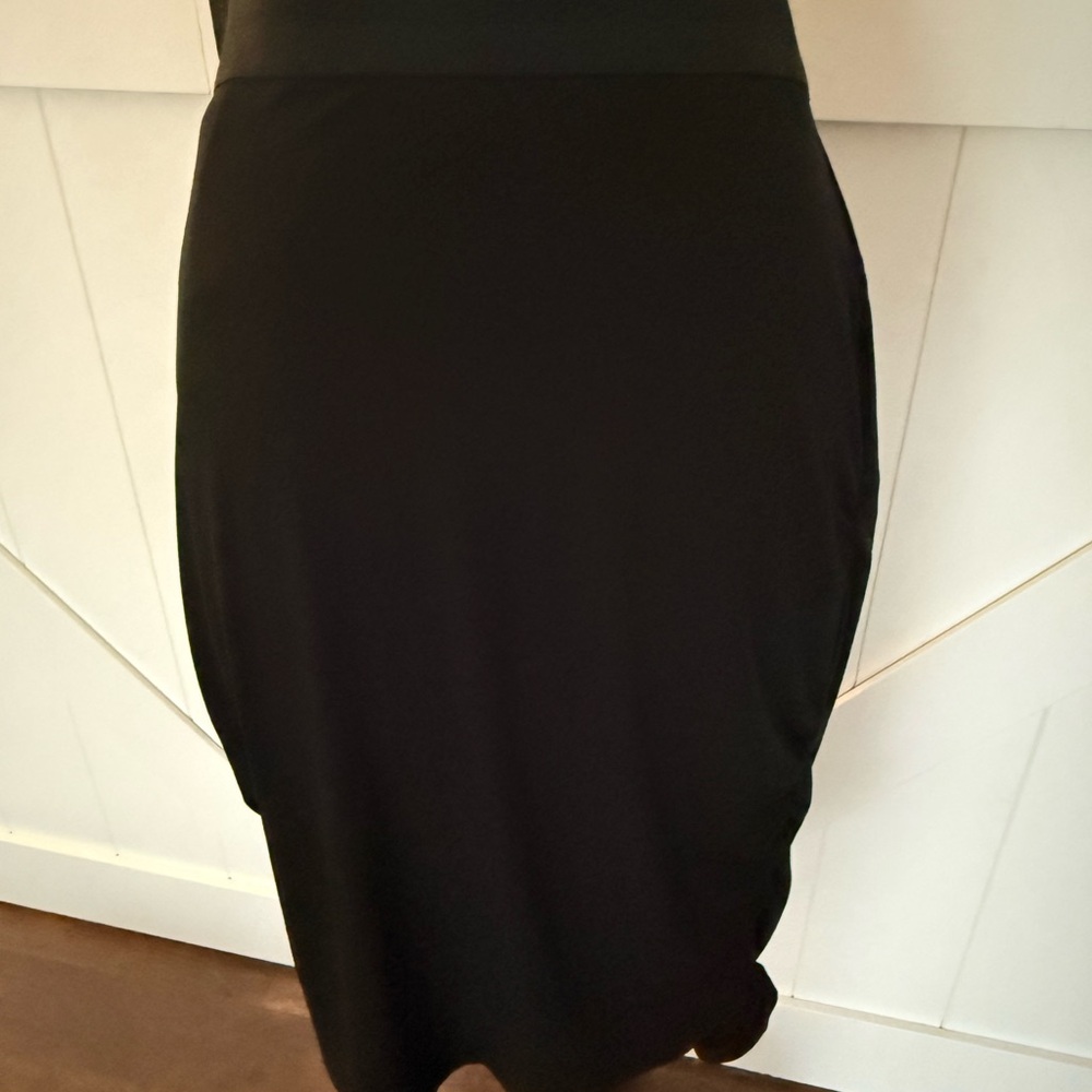attention Black High-Waist elastic  Skirt